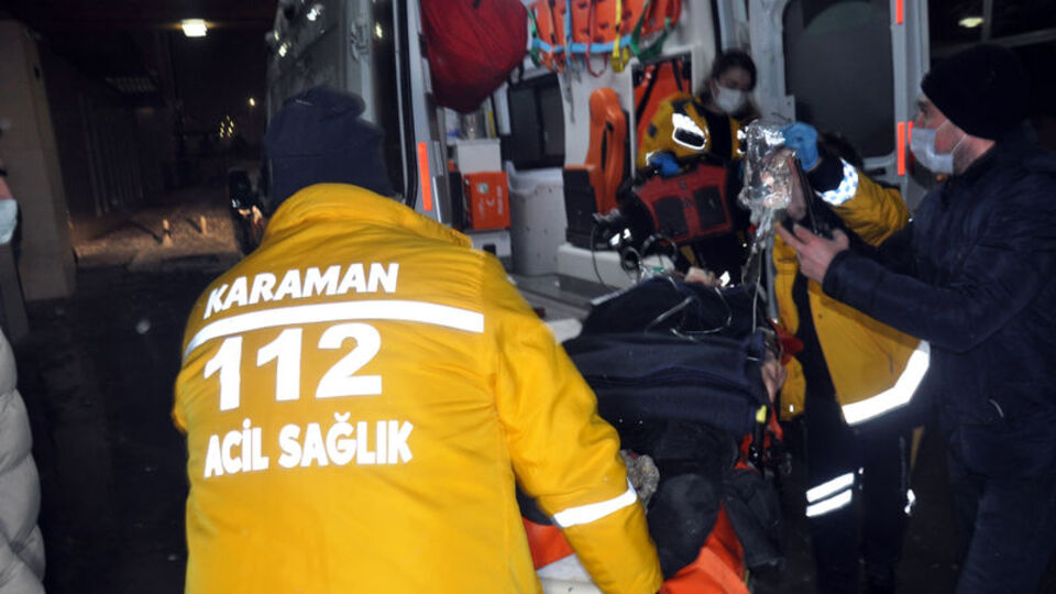 Arkadaşını av tüfeğiyle cinsel organından vurdu