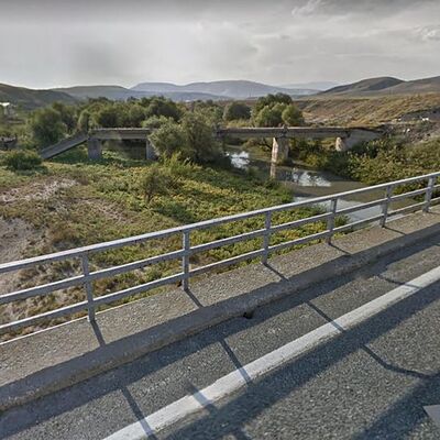 İş makineleriyle 4 günde köprüyü çaldılar!