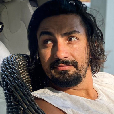 Serenay o sorulardan kaçtı!