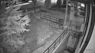 Cezaevi personel servisi kurşunlandı