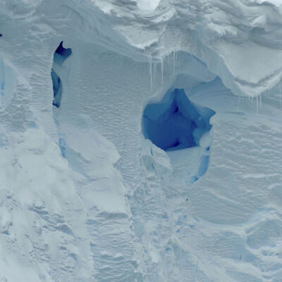 "Dünyanın en büyük buzdağı" eridi