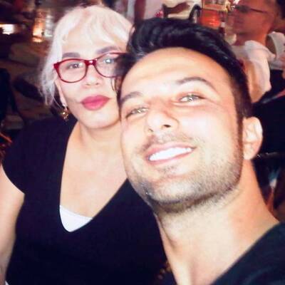 Tarkan'dan Sezen Aksu'ya destek