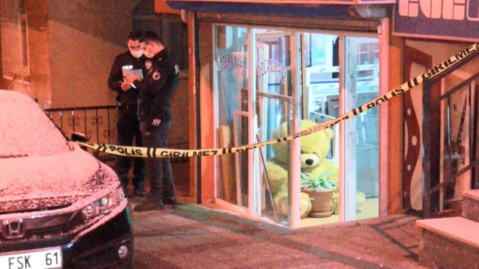 İstanbul'da silahlı kavga: 1 ölü, 1 yaralı