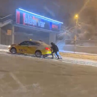 İstanbul'da kar var tuz yok