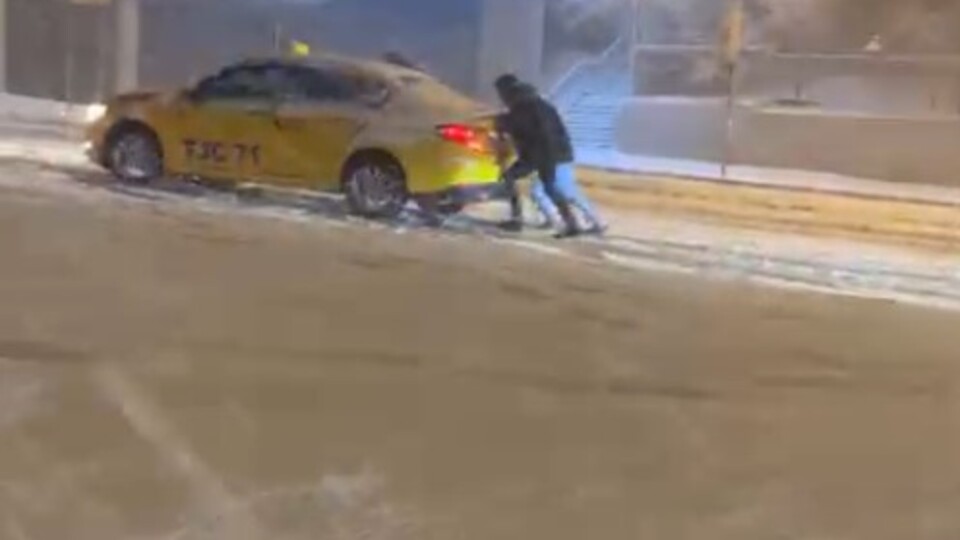 İstanbul'da kar var tuz yok