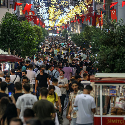 DSÖ: Omicron'un son varyant olacağını varsaymak tehlikeli