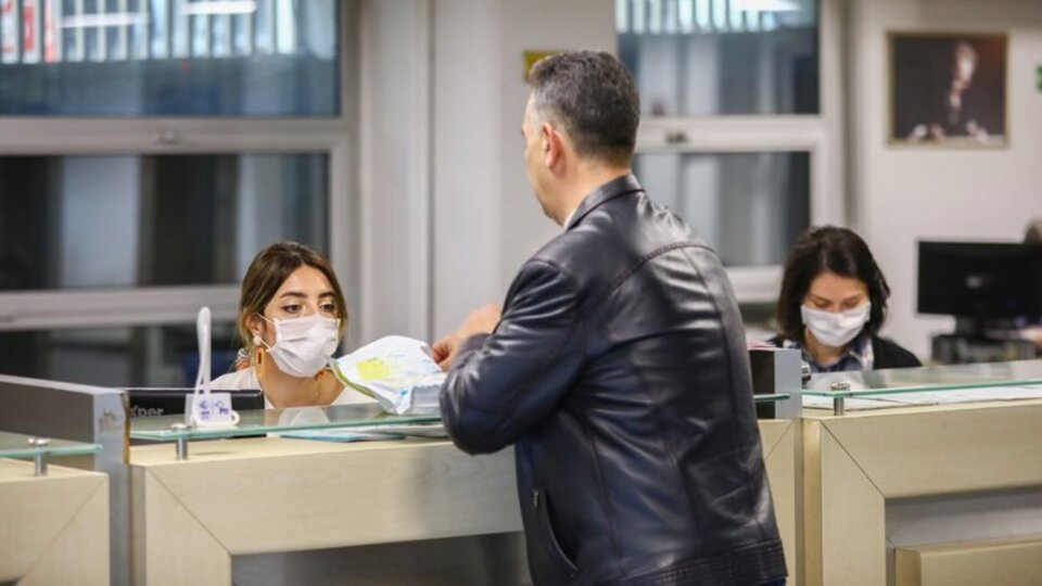 İstanbul'da banka ve PTT çalışıyor mu?