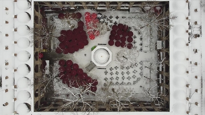 Tarihi mekanlarından kar enstantaneleri