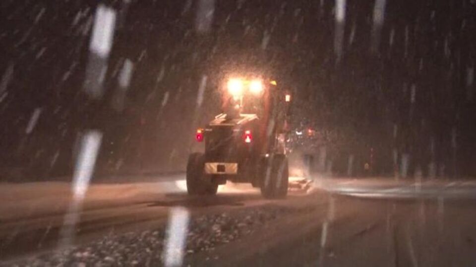 Sivas-Malatya karayolu ulaşıma kapatıldı