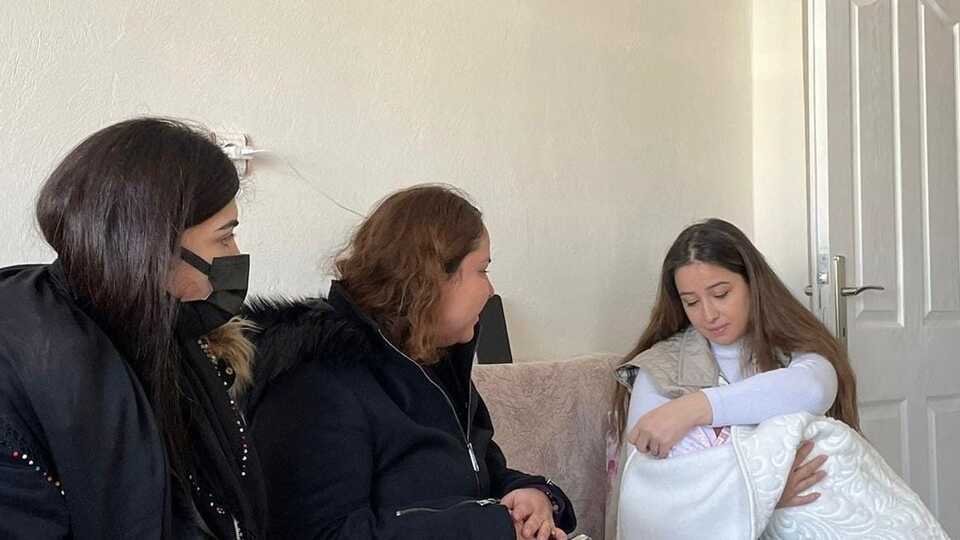 Melek bebek annesiz büyüyecek! Genç anne Covid'e yenildi