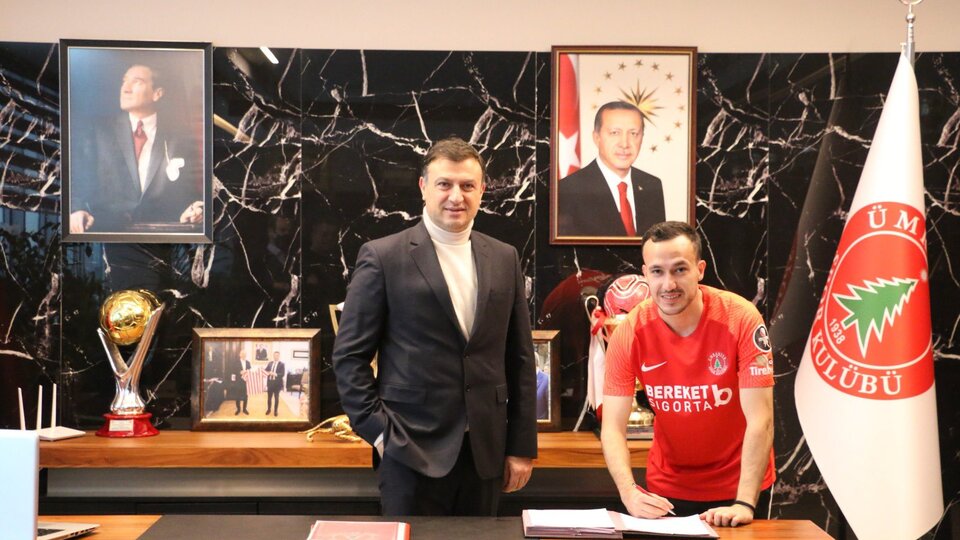 Galatasaray'dan kiralık gitti