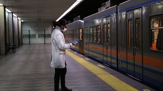 İstanbul'da metro seferleri uzatıldı