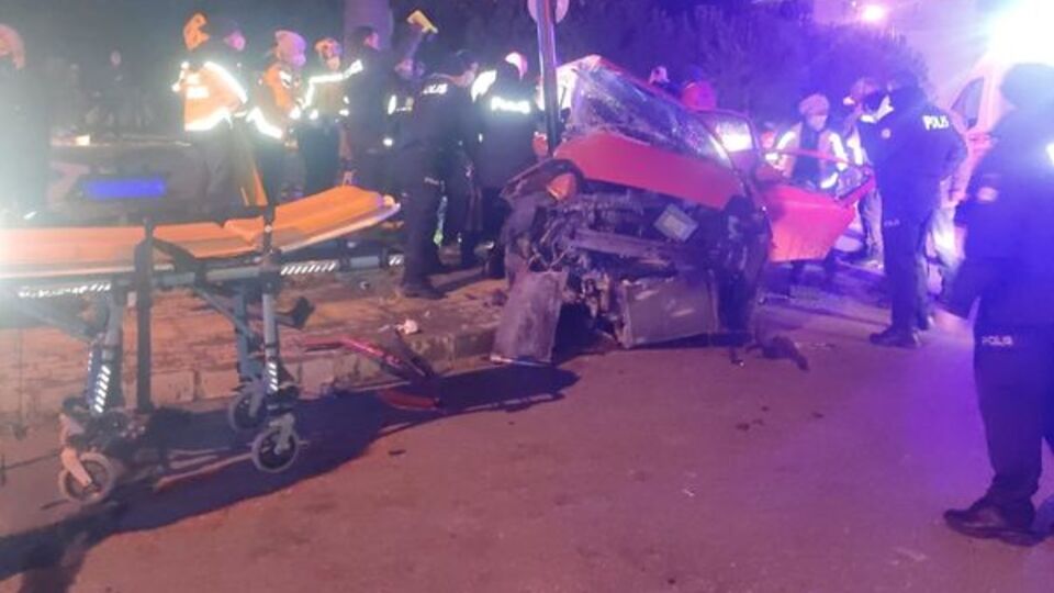 Kan donduran görüntü! 3 genç böyle öldü!