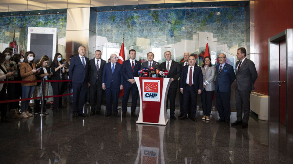 CHP'li 11 belediye başkanından ortak açıklama