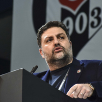 Şafak Mahmutyazıcıoğlu kimdir?