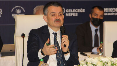 Bakan Pakdemirli'den İmamoğlu'na eleştiri