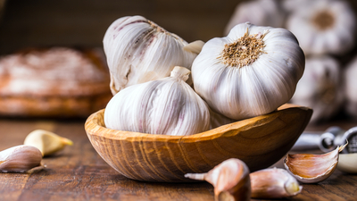 Sarımsağın kaşa faydaları