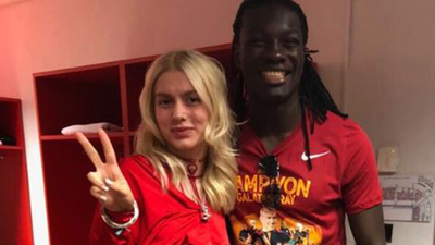 Gomis'ten Aleyna Tilki'ye cevap
