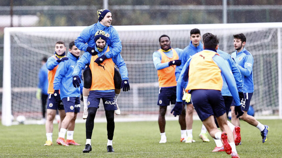 Fenerbahçe'de Antalya kampı sona erdi