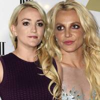 'Benim üzerimden para kazanıyor!'