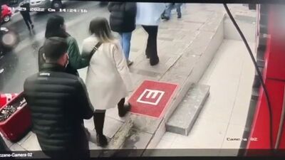 Herkesin başına gelebilir! Önce takip etti!