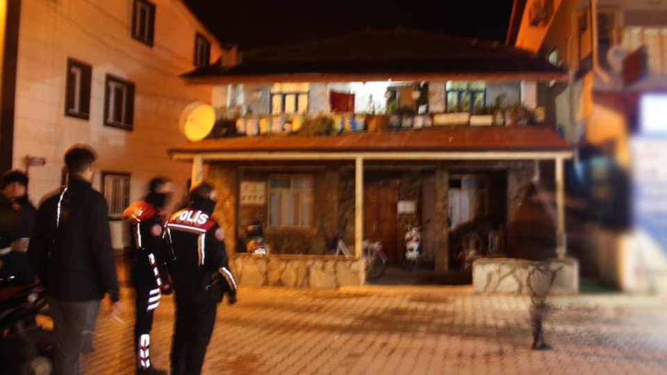 Eski koca dehşeti: 1'i ağır 3 yaralı