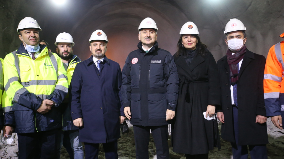 Ayvacık T-2 Tüneli'nde ışık göründü