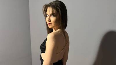 "Canım isterse sahnede mayo da giyerim!"