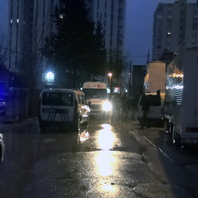 Anne ile kızını katletti! Her yerde aranıyor