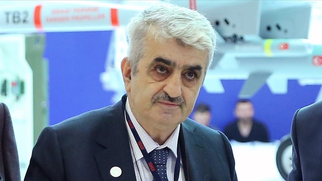Özdemir Bayraktar'ın adı fakülteye verildi