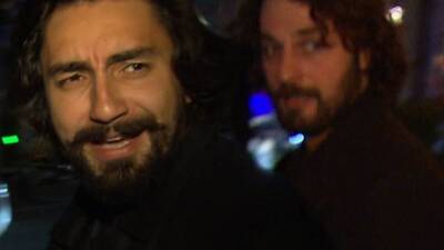 "Baş başa romantik bir yemek yedik"