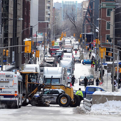 Kanada'da aşı karşıtı kamyoncuları gösterileri devam ediyor!