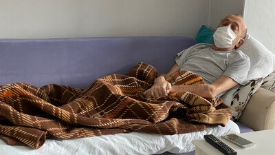 14 aydır karantinada, yaptırdığı 78 Covid-19 testi de pozitif çıktı