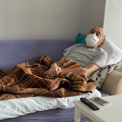 14 aydır karantinada, yaptırdığı 78 Covid-19 testi de pozitif çıktı