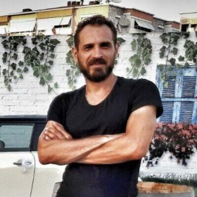 İzmir'de dehşet! Müzisyeni öldürdüler!