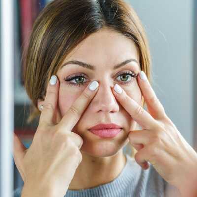 Kırışıklık ve yaşlanmaya karşı yüz yogası