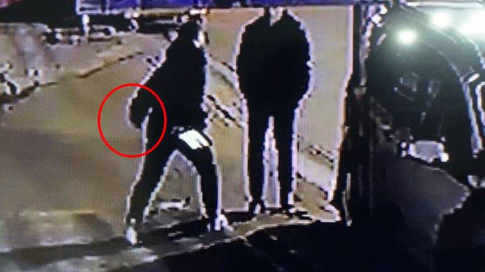 Bu nasıl öfke ve kin! Kan donduran an kamerada