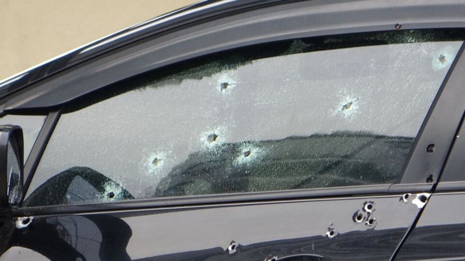 Adana'da dehşet! Küçük kız yaralandı! Kanlı infaz!