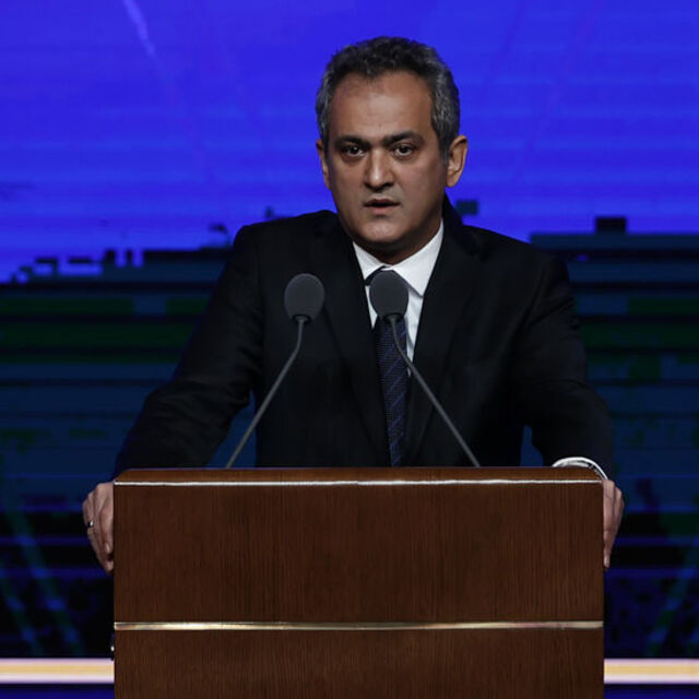 Milli Eğitim Bakanı Özer'den yüz yüze eğitim açıklaması