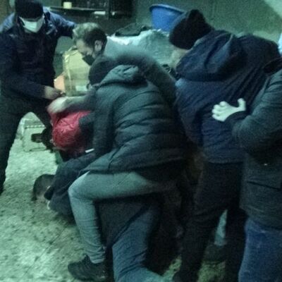 Suçüstü! Zehir tacirlerine baskın