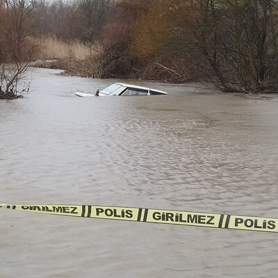 Tekirdağ'da sağanak kâbusu! Sel sularına kapıldı