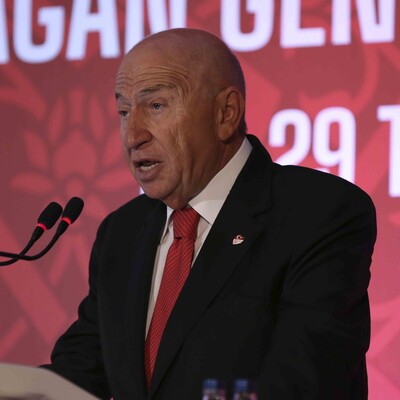 Nihat Özdemir'den yayın ihalesi açıklaması