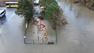 Taşkın paniği! Mahalle sular altında kaldı