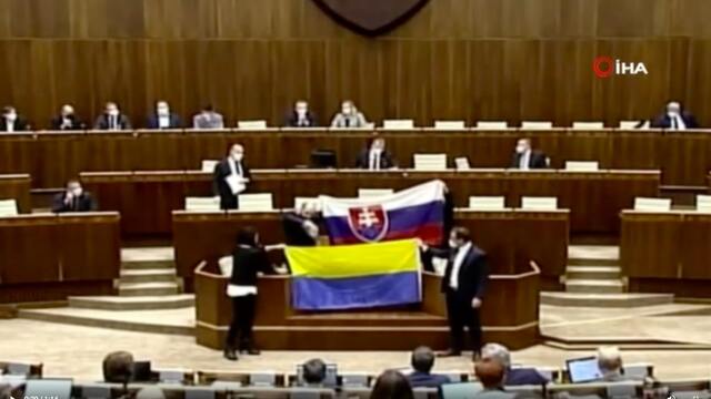 Slovakya parlamentosunda Ukrayna gerilimi!