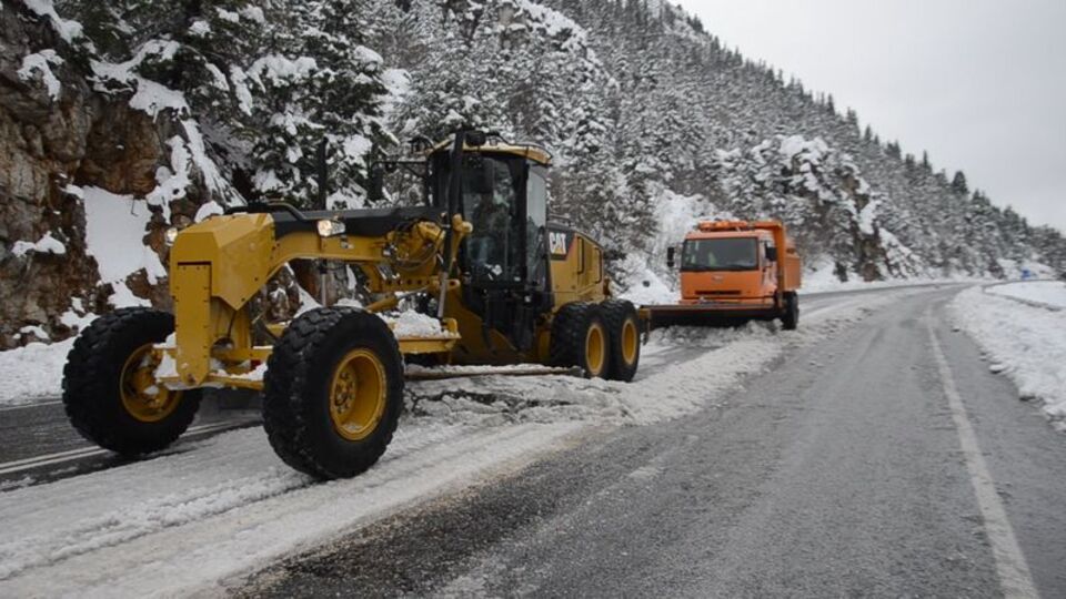 20 saat sonra ulaşıma açıldı