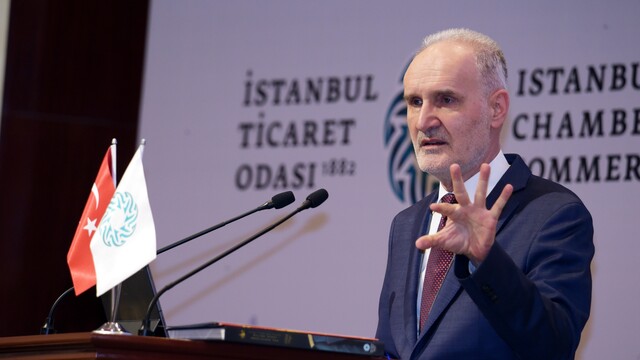 'Ekonomi, yatırımcı dostu bankalar istiyoruz'