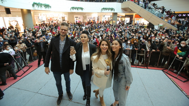 İzmir galası yapıldı