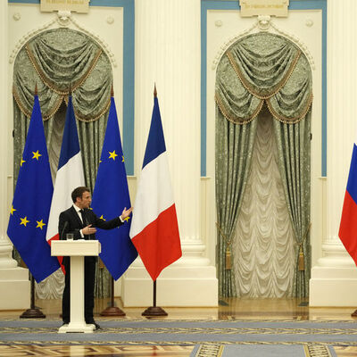 Putin-Macron görüşmesinde DNA endişesi!