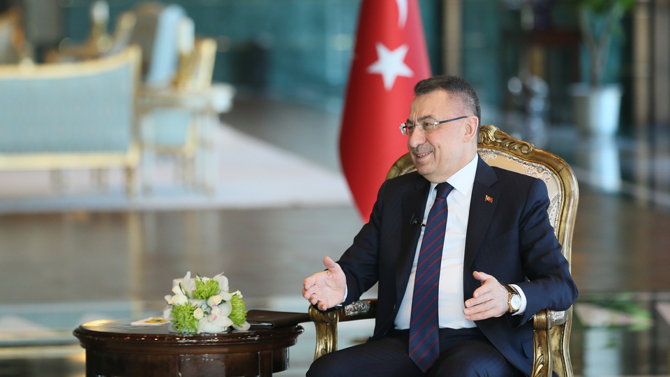 'Türkiye'yi dolarizasyondan çıkarmaya çalışıyoruz'