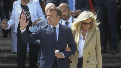 Fransa'da rekor düşük katılım bekleniyor